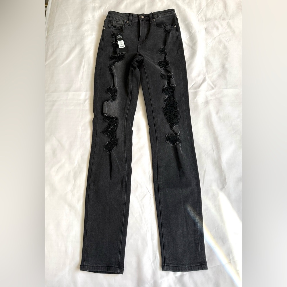 Fashion Nova Black Distressed Skinny Jeans Size 1